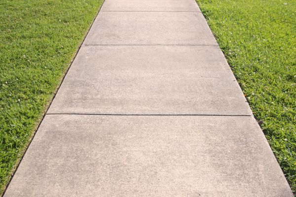 Cement Sidewalk Replacement in Snohomish