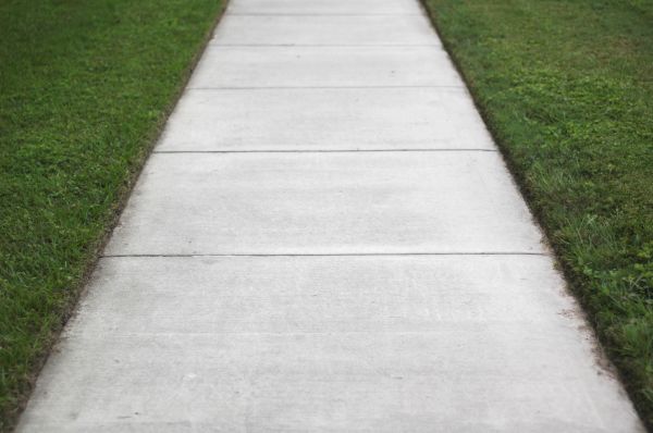 Cost of Concrete Walkway Replacement in Snohomish