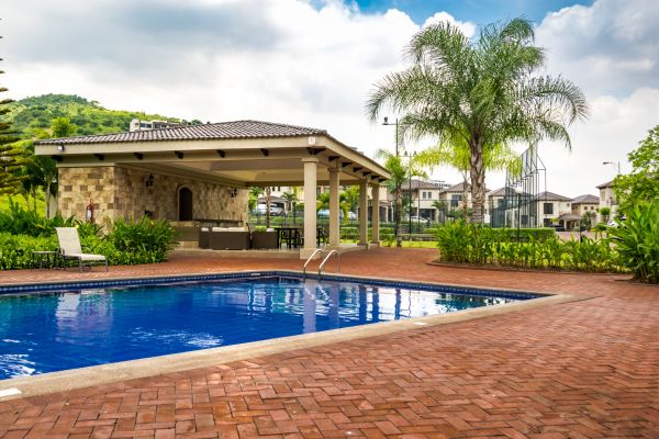 Pool Area Enlargement in Snohomish