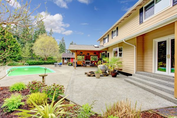 Pool Area Concreting in Snohomish